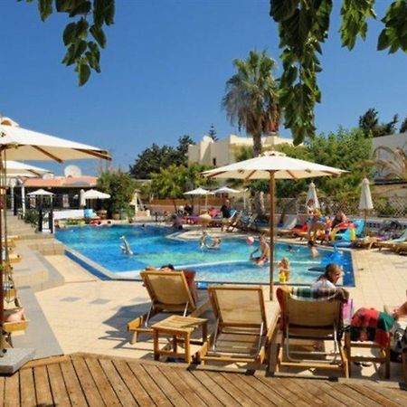Arlekin Tango Apartment Malia  Luaran gambar